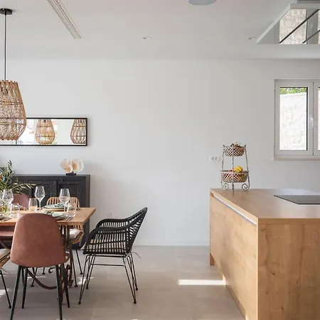 Luxury Salvina Vila Makarska