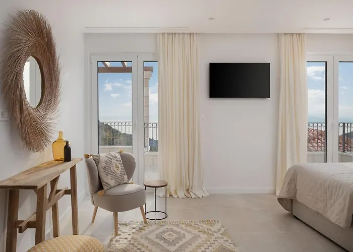 וילה Luxury Salvina מאקרסקה