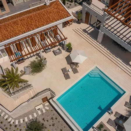 Luxury Salvina Villa