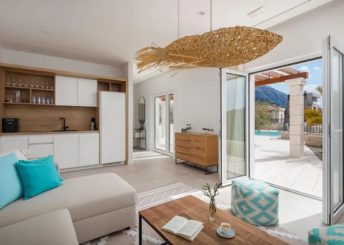 Luxury Salvina Makarska